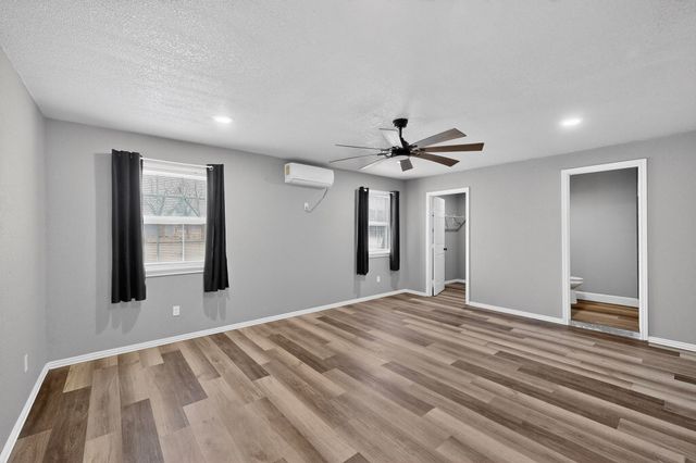 400 S Oak Street, Ranger, TX 76470