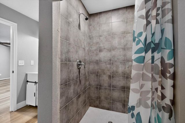 400 S Oak Street, Ranger, TX 76470