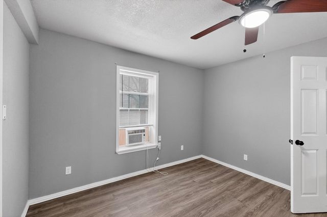 400 S Oak Street, Ranger, TX 76470