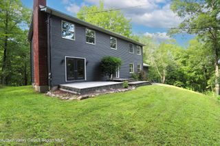 2 Durmo Road, New Paltz, NY 12561