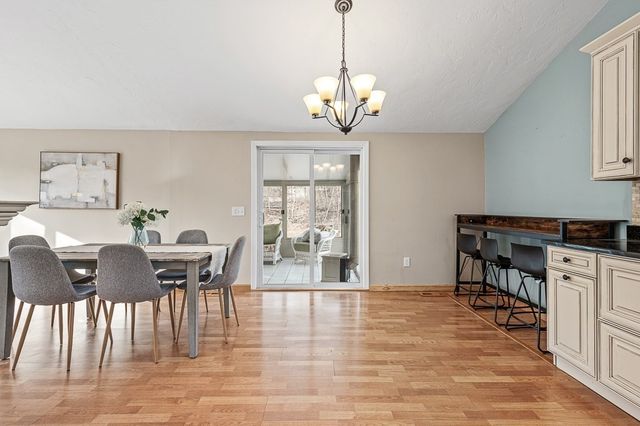 29 Dominion Rd, Worcester, MA 01605