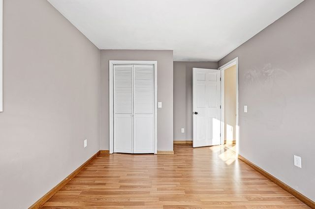 29 Dominion Rd, Worcester, MA 01605