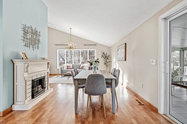 29 Dominion Rd, Worcester, MA 01605