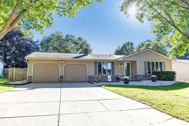 863 VENUS DRIVE, Green Bay, WI 54311