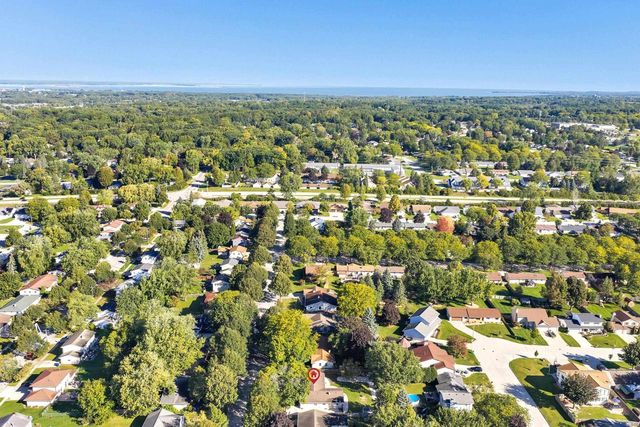 863 VENUS DRIVE, Green Bay, WI 54311