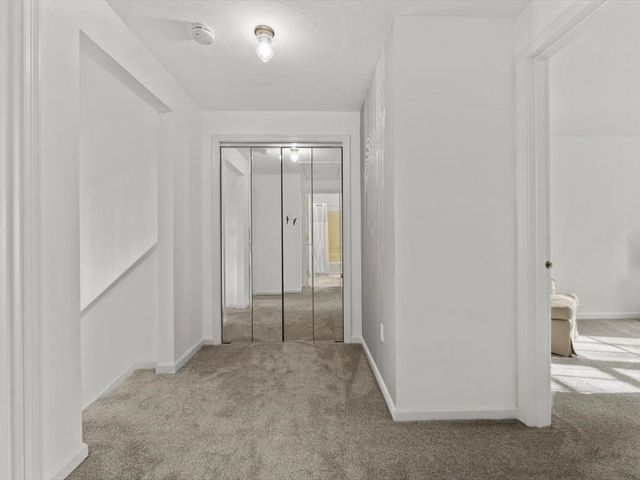 41 Ledgecrest Drive, Worcester, MA 01603