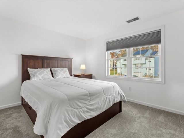 41 Ledgecrest Drive, Worcester, MA 01603