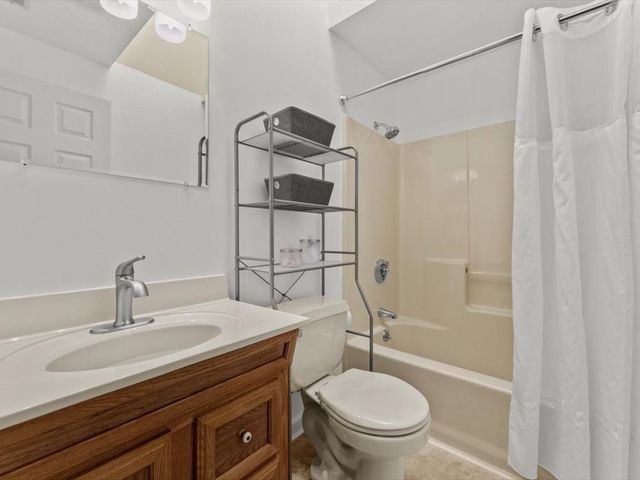 41 Ledgecrest Drive, Worcester, MA 01603