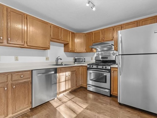41 Ledgecrest Drive, Worcester, MA 01603