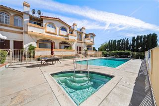 19950 Sherman Way Unit A A, Winnetka, CA 91306