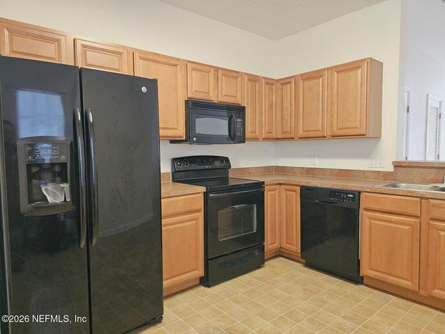 7826 MELVIN Road, Jacksonville, FL 32210