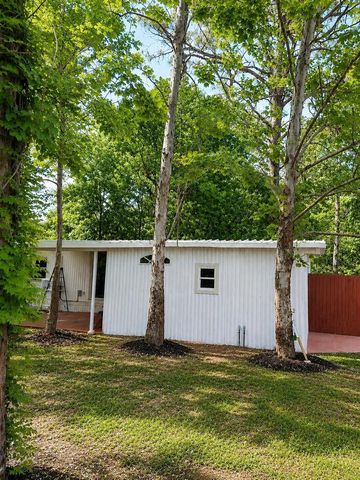 8010 W MORROW COURT, Crystal River, FL 34428