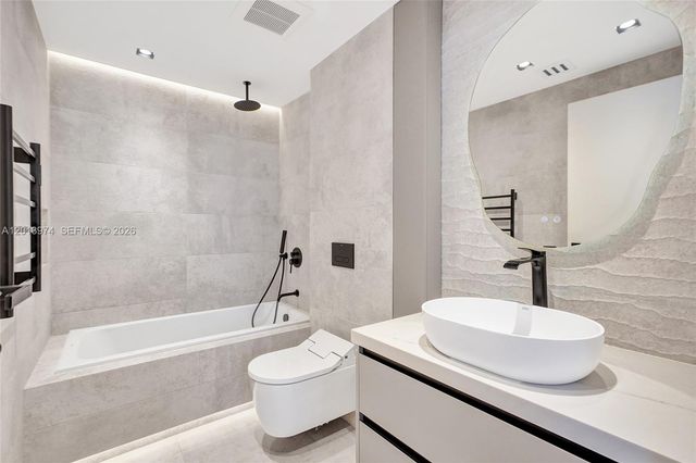 1170 101st St 602, Bay Harbor Islands, FL 33154