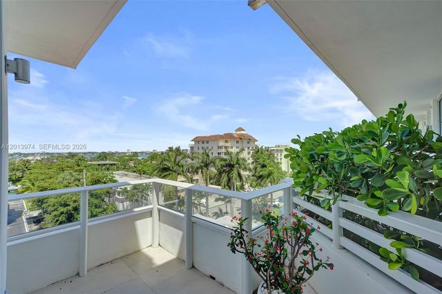 1170 101st St 602, Bay Harbor Islands, FL 33154