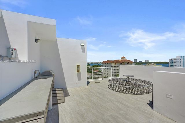 1170 101st St 602, Bay Harbor Islands, FL 33154