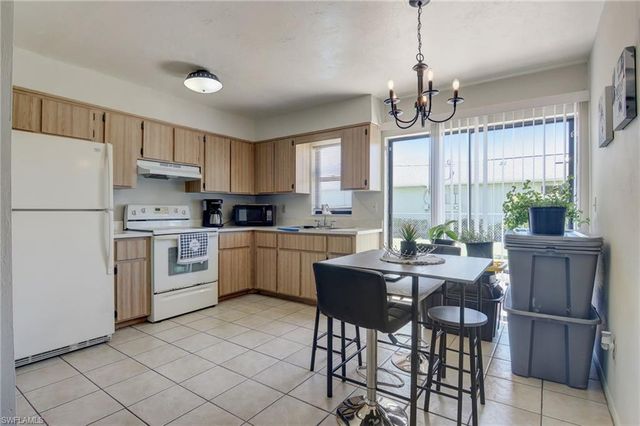 4207-4209 Skyline BLVD, Cape Coral, FL 33914