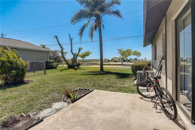 4207-4209 Skyline BLVD, Cape Coral, FL 33914