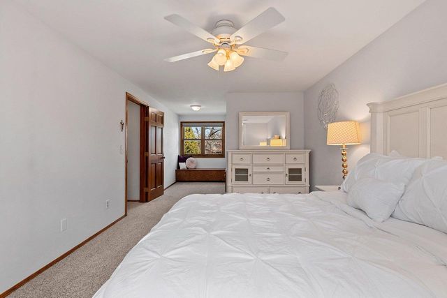 1171 THUNDERBYRD COURT, Green Bay, WI 54313