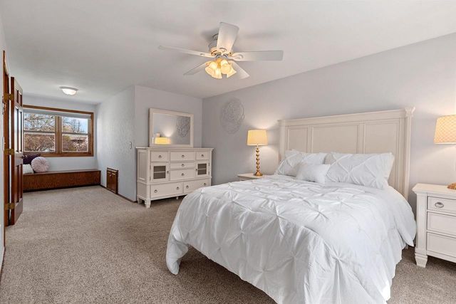 1171 THUNDERBYRD COURT, Green Bay, WI 54313