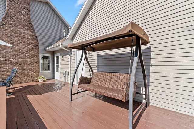 1171 THUNDERBYRD COURT, Green Bay, WI 54313