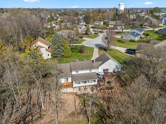1171 THUNDERBYRD COURT, Green Bay, WI 54313