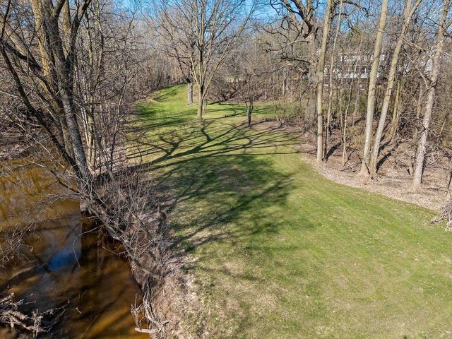 1171 THUNDERBYRD COURT, Green Bay, WI 54313