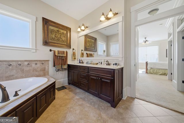 227 Sky View Court, Newnan, GA 30265