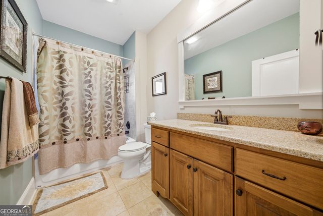 227 Sky View Court, Newnan, GA 30265