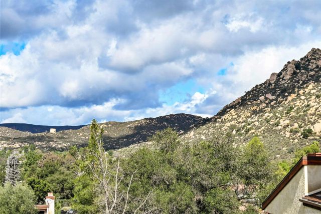 15823 Davis Cup Ln, Ramona, CA 92065