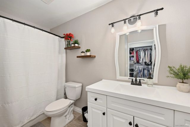 15823 Davis Cup Ln, Ramona, CA 92065