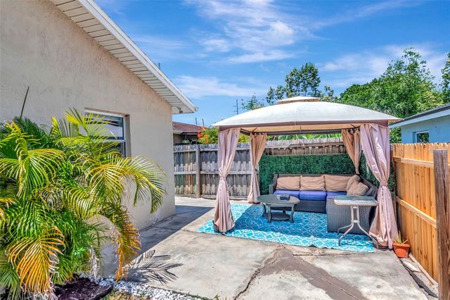7001 70TH AVENUE N, Pinellas Park, FL 33781