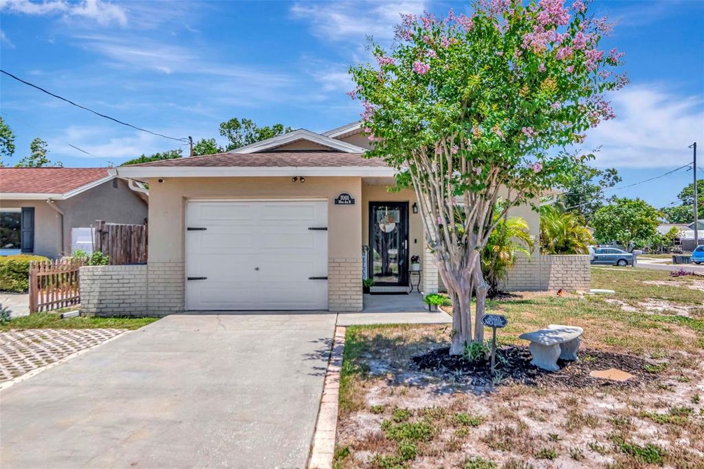 7001 70TH AVENUE N, Pinellas Park, FL 33781