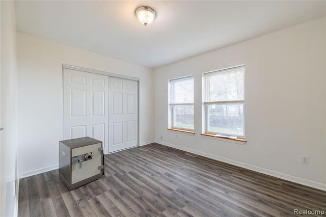 7522 Sovey Drive, Newport, MI 48166