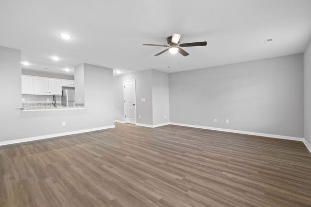 2186 Peachers Mill Rd Unit A4, Clarksville, TN 37042