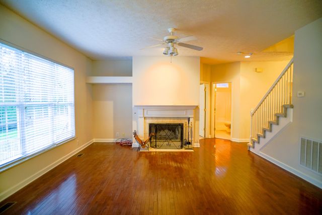 136 Chesapeake Harbor Blvd, Hendersonville, TN 37075
