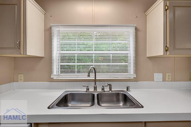 102 Palmer Road NE, Ludowici, GA 31316