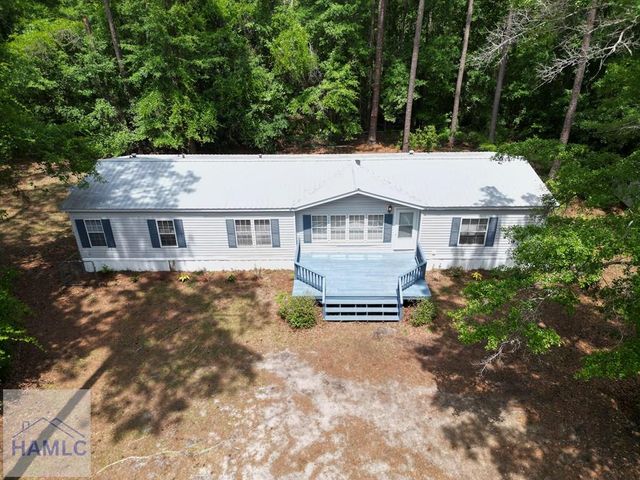 102 Palmer Road NE, Ludowici, GA 31316