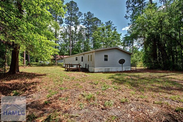 102 Palmer Road NE, Ludowici, GA 31316