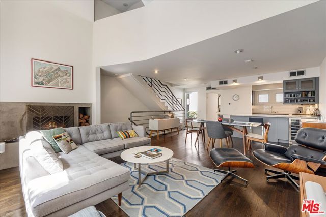 2807 3rd Street 6, Santa Monica, CA 90405