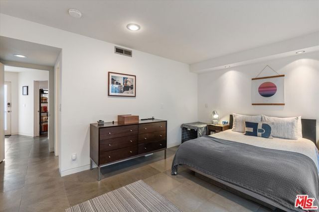 2807 3rd Street 6, Santa Monica, CA 90405