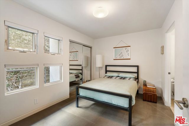 2807 3rd Street 6, Santa Monica, CA 90405
