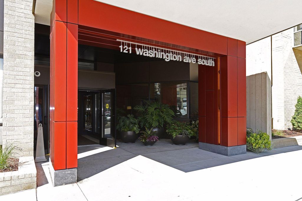 121 Washington Avenue S 1104, Minneapolis, MN 55401 — exterior