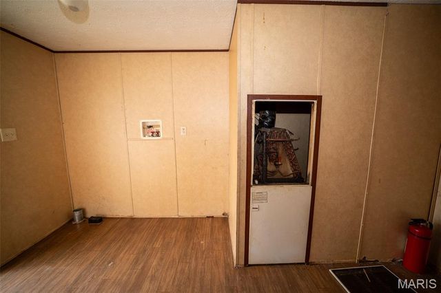 10395 County Road 2080, St James, MO 65559