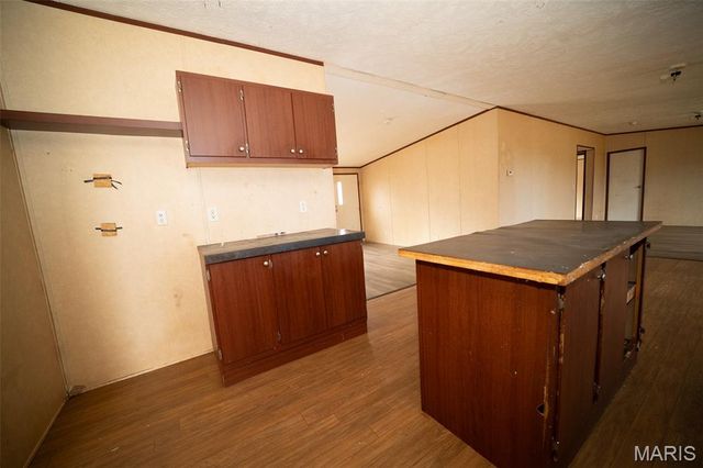 10395 County Road 2080, St James, MO 65559