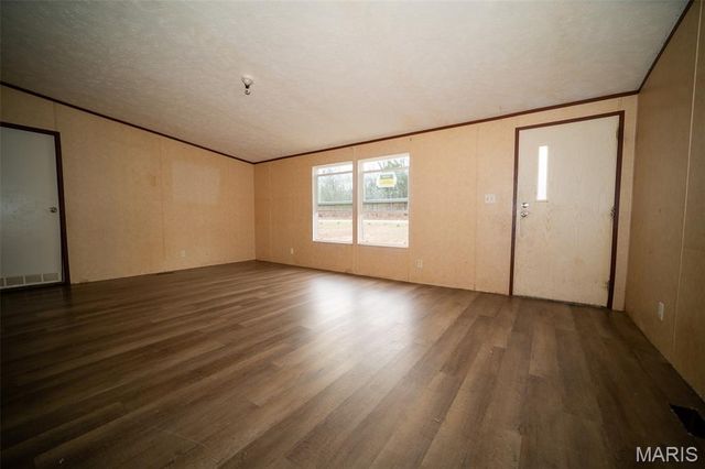 10395 County Road 2080, St James, MO 65559