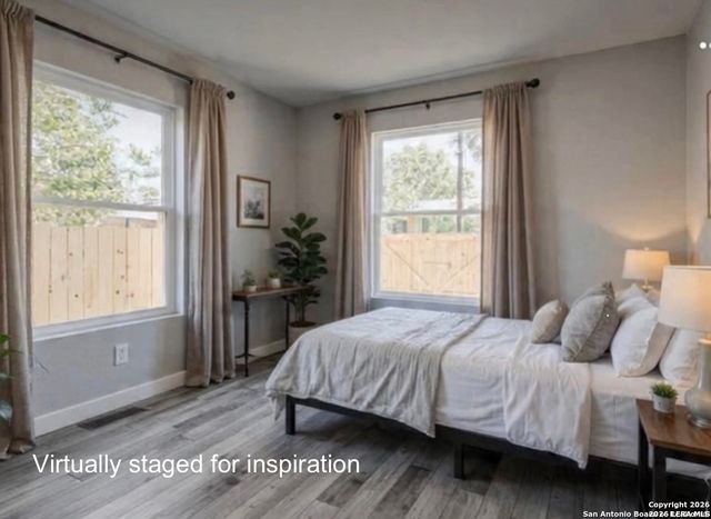 2017 Lyons, San Antonio, TX 78207