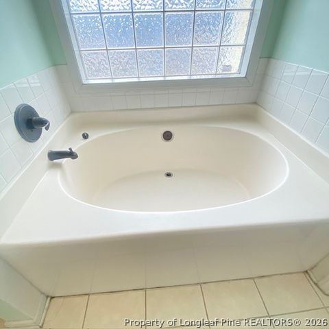 4232 Bartlet Glen Lane, Fayetteville, NC 28306