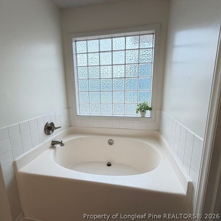 4232 Bartlet Glen Lane, Fayetteville, NC 28306 — photo 18