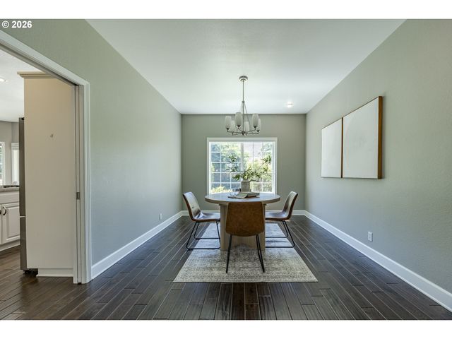 3394 HAMPTON Way, Eugene, OR 97401