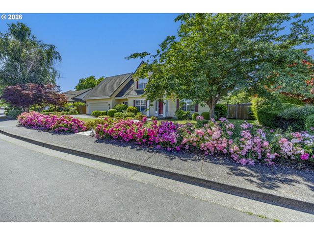 3394 HAMPTON Way, Eugene, OR 97401